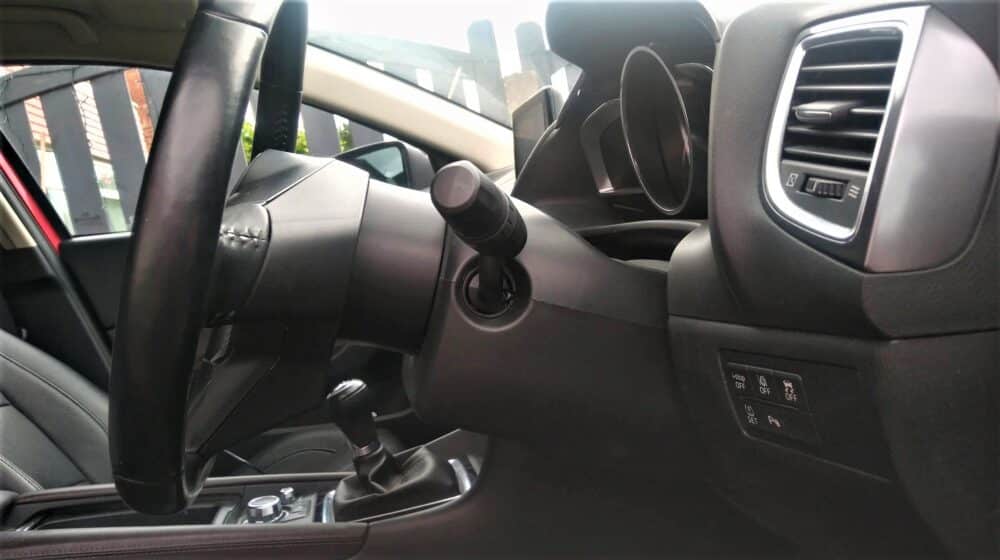 Spacershop steering wheel spacer for Mazda 3 BN