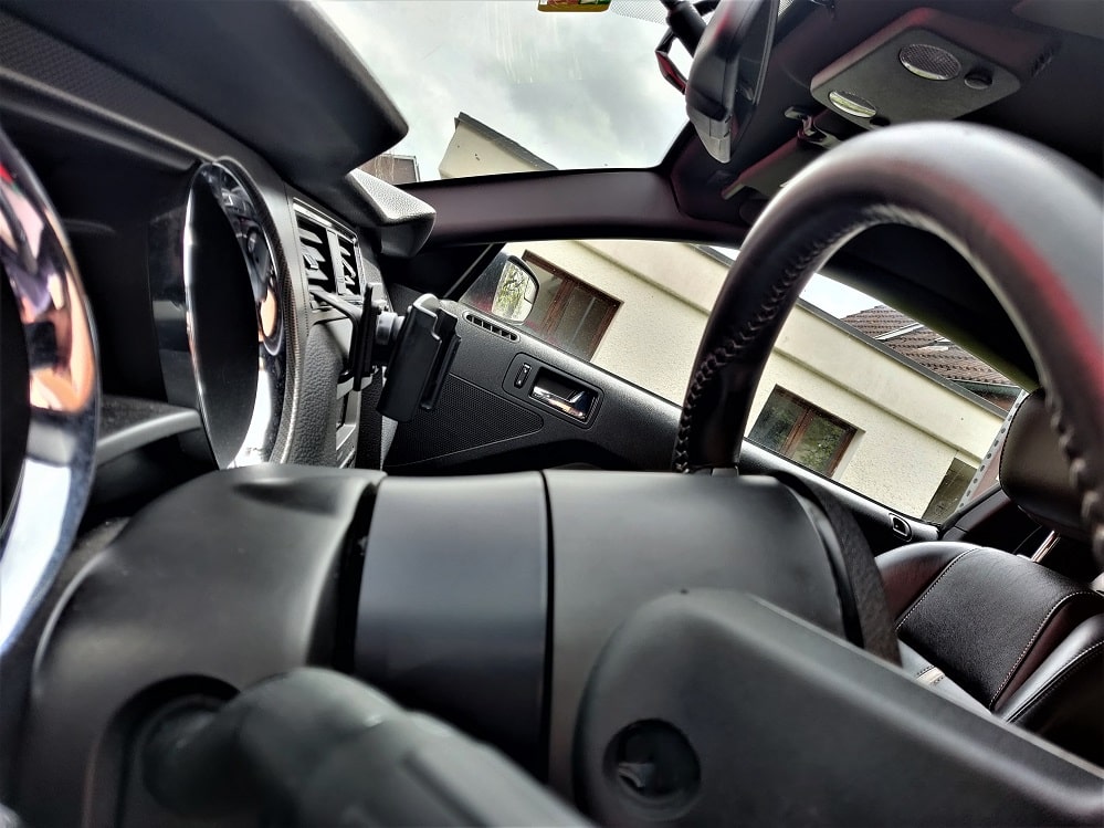 Steering wheel spacer for Mustang S197